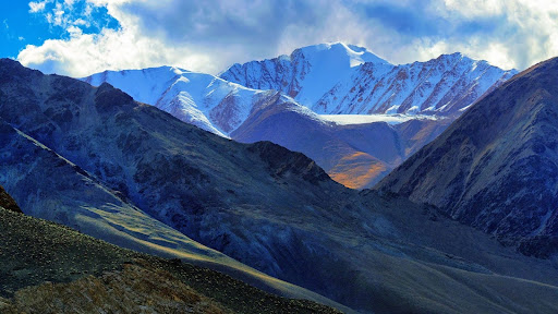Leh Ladakh Trip Itinerary: 5 Days of Adventure & Beauty